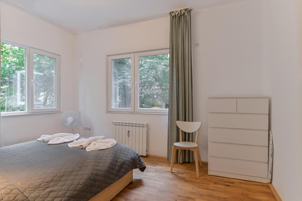 סופיה Bright Apartment In The Heart Of The City By Flat Mаnager מראה חיצוני תמונה